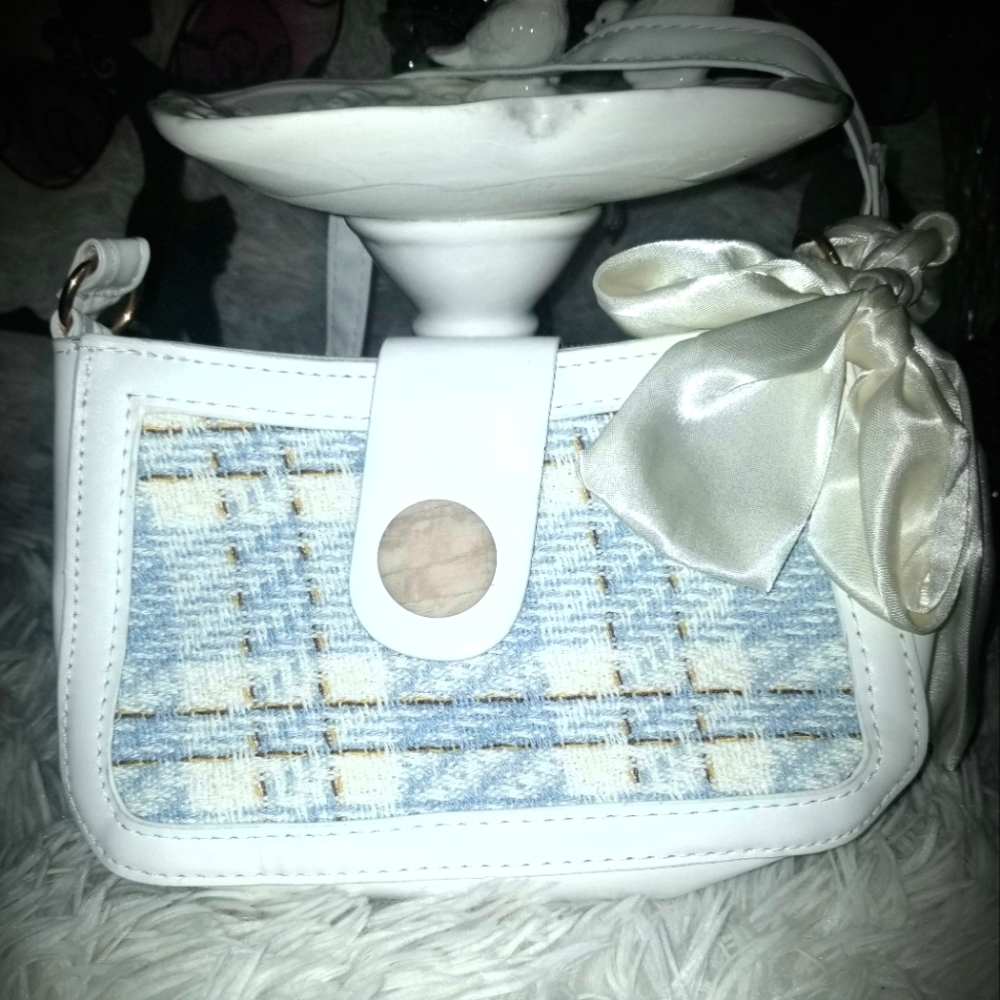 NEW Plaid ribbon chained purse